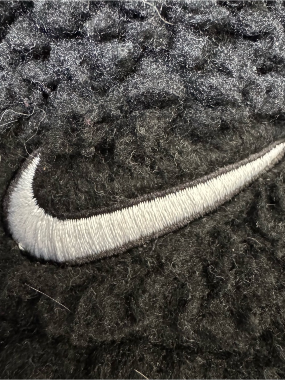 Nike Swoosh embroidered black Sherpa Teddy zip up Jacket - Picture 3 of 11
